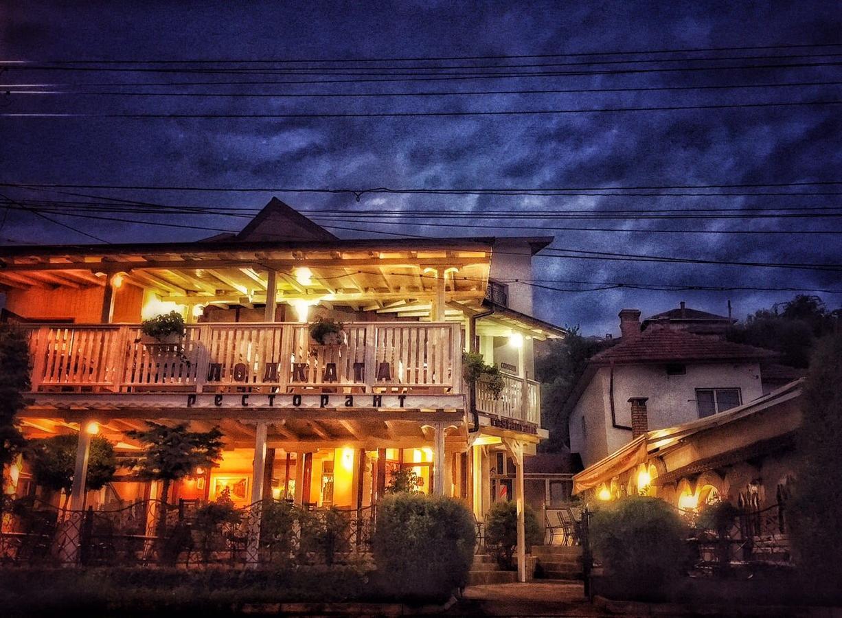 Хотел "Лодката" Tutrakan Exterior photo